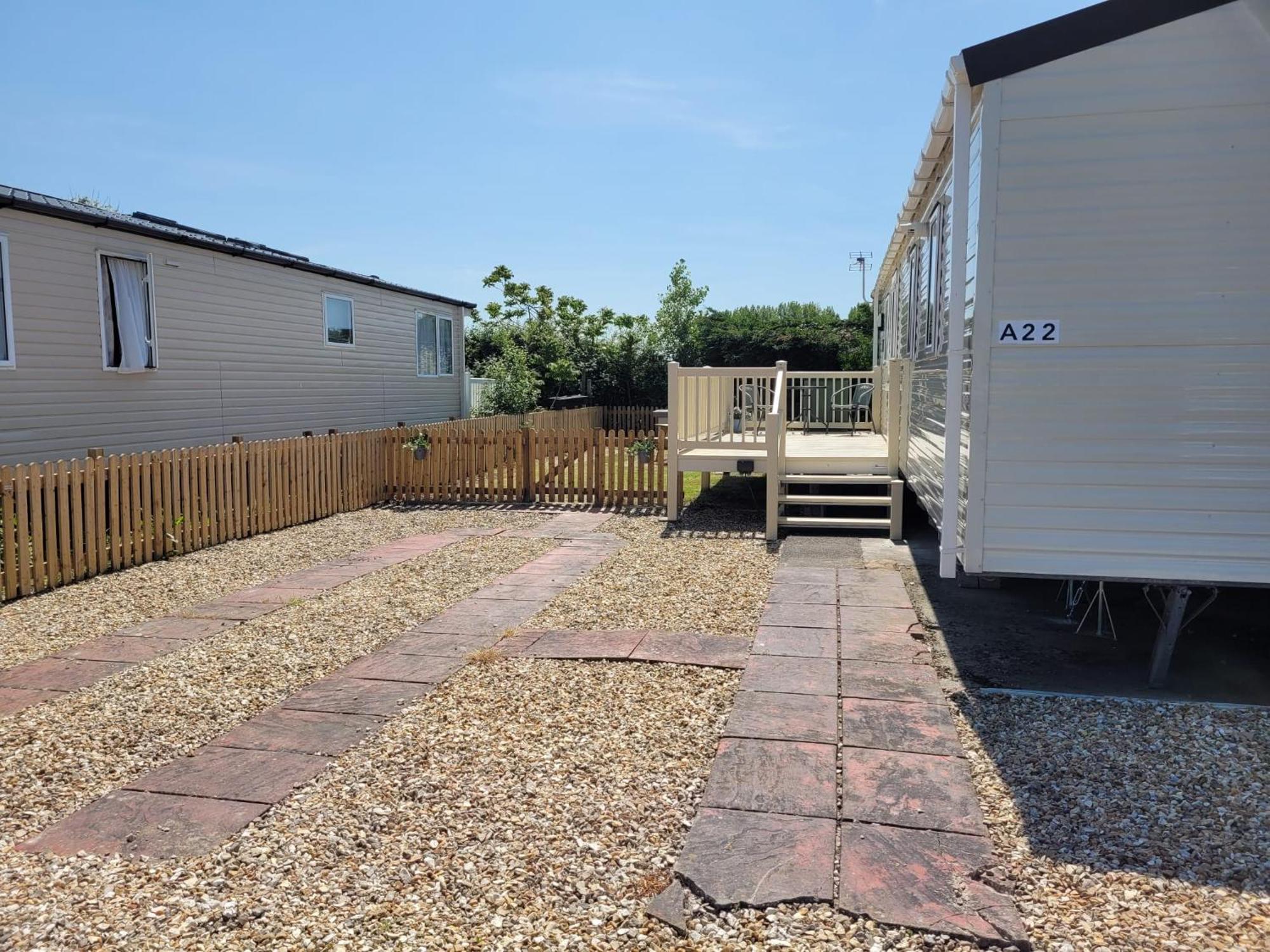 A22 Unity Beach Holiday Resort Unity Brean Sleeps 8 People 3 Bedrooms 1 Pet Stays Free Berrow 外观 照片